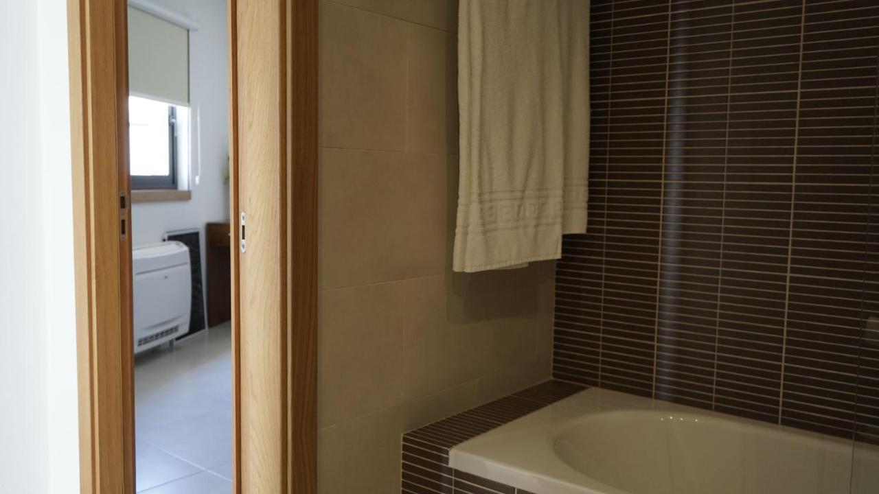 Casas Do Aidro Guest House Freches Luaran gambar