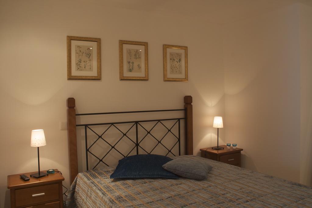 Casas Do Aidro Guest House Freches Bilik gambar